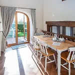 Barn, A Luxury, Chacterful With 2 Dogs Welcome And Wood Burning Stove بيت للعطل Castle Carrock