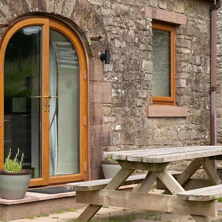 Barn, A Luxury, Chacterful With 2 Dogs Welcome And Wood Burning Stove Ferienhaus *